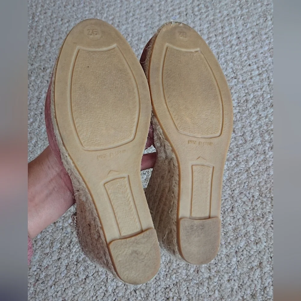 Anthropologie Gaimo Cielo mauve Pink suede Wedge Sandals size 6